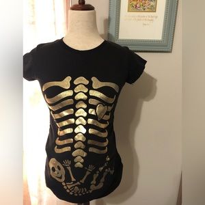 Purpless Maternity black skeleton top size 4